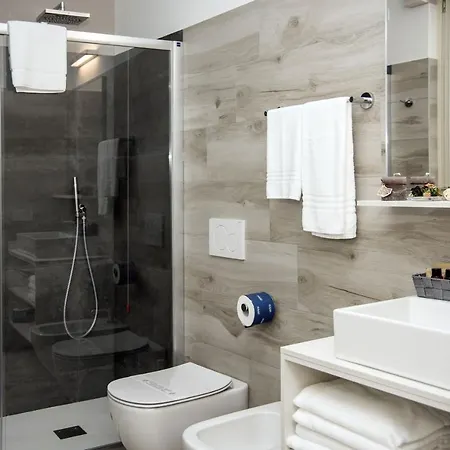 Camelot - Business E Apartment *